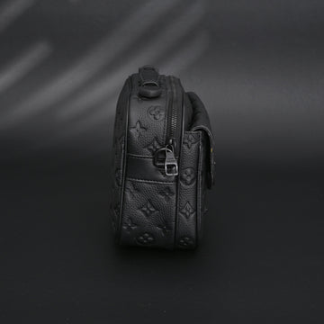 Louis Vuitton Capucines BB Top Handle Bag – Black Taurillon Leather