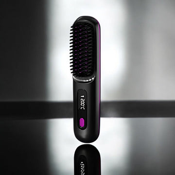 Wireless Heated Straightening Brush White